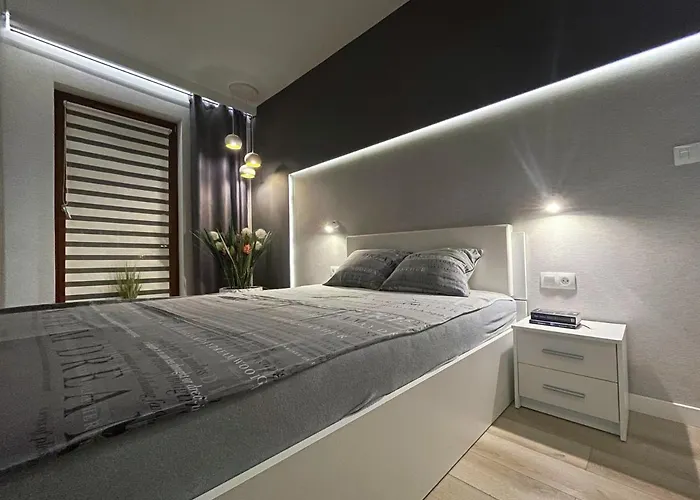 4uapart-apartment Platan Grey Διαμέρισμα